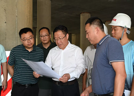 兰劲调研达坤公司重点项目建设情况