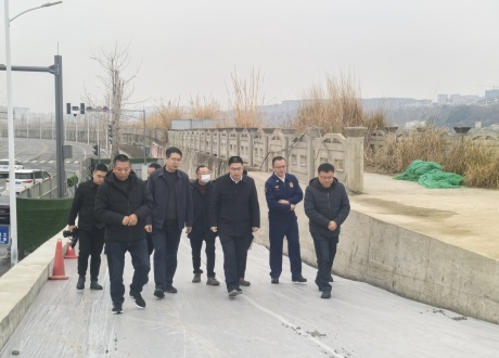 聚焦应急救援：谷雨书记走进三江城营集团应急项目建设现场